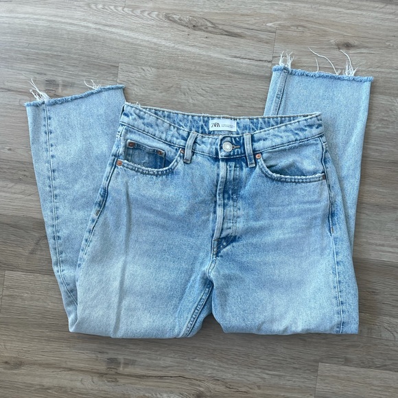 Zara Denim - Zara Straight High Waisted Jeans